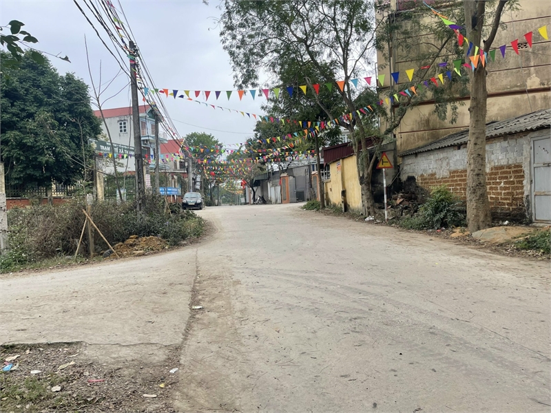  tôi bán đất gần chúc sơn chỉ 1,x tỷ 0972694755 