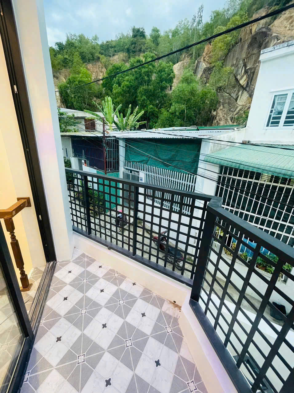  Bán căn góc hẻm oto Dương Văn Nga chỉ hơn  2 Tỷ 