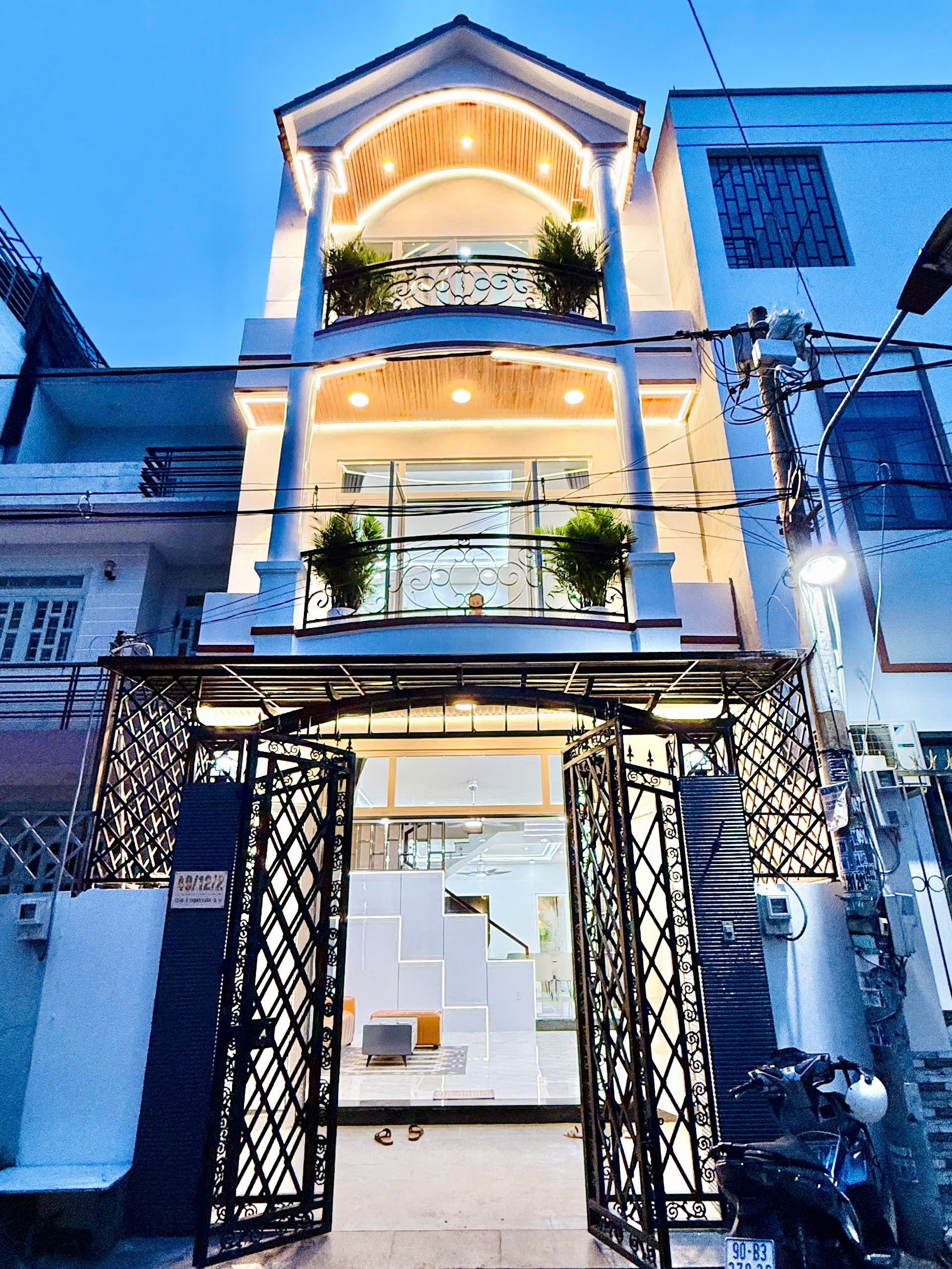  SIÊU PHẨM NGANG 5.2M ĐƯỜNG 6M THẠNH XUÂN 43, FULL NỘI THẤT, CHỈ 5.6 TỶ 