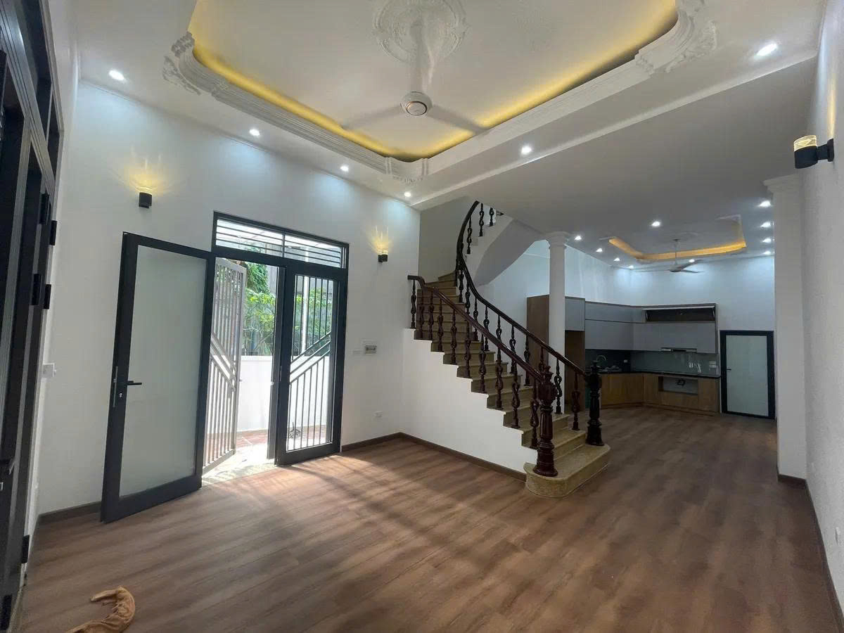  ???? SIÊU PHẨM PHÂN LÔ QUÂN ĐỘI – NGÃ TƯ SỞ -  LÔ GÓC 3 THOÁNG – Ô TÔ ĐỖ CỬA – 65M² – 4 TẦNG – GIÁ 11 TỶ 