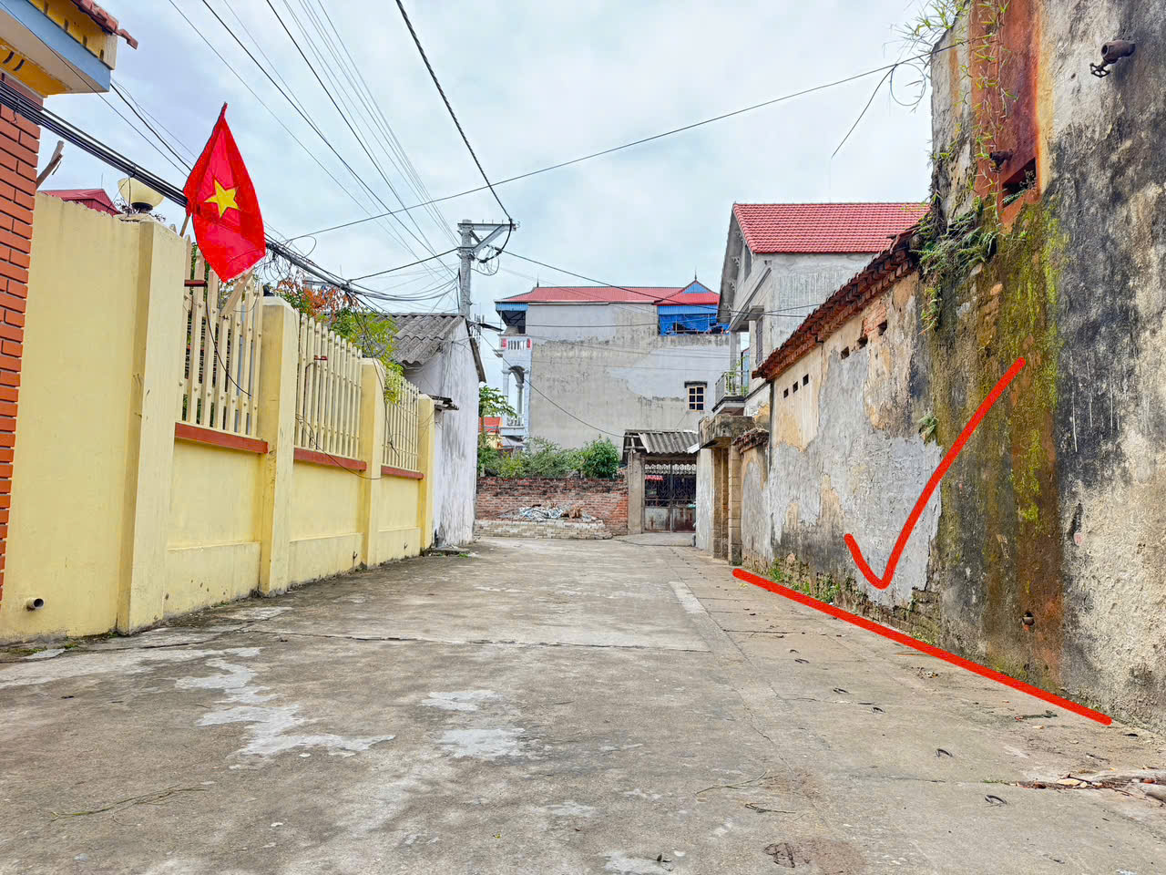  Bán đất thôn Bạch Đa, Kim Hoa, Mê Linh. Đường  thông, ô tô vào đất. Gần KDT Kim Hoa 