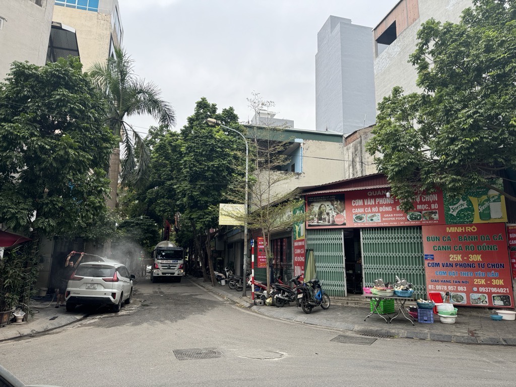  PHỐ TRẠM 32 tỷ 97m LÔ GÓC MẶT TIỀN 14m VỈA HÈ KINH DOANH ĐỈNH,LONG BIÊN 