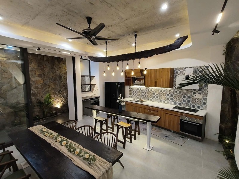  NHÀ 3 TẦNG CỰC ĐẸP MẶT TIỀN MỸ KHÊ, SÁT BIỂN, VIEW CÔNG VIÊN, CHỈ  TỶ TLCC 