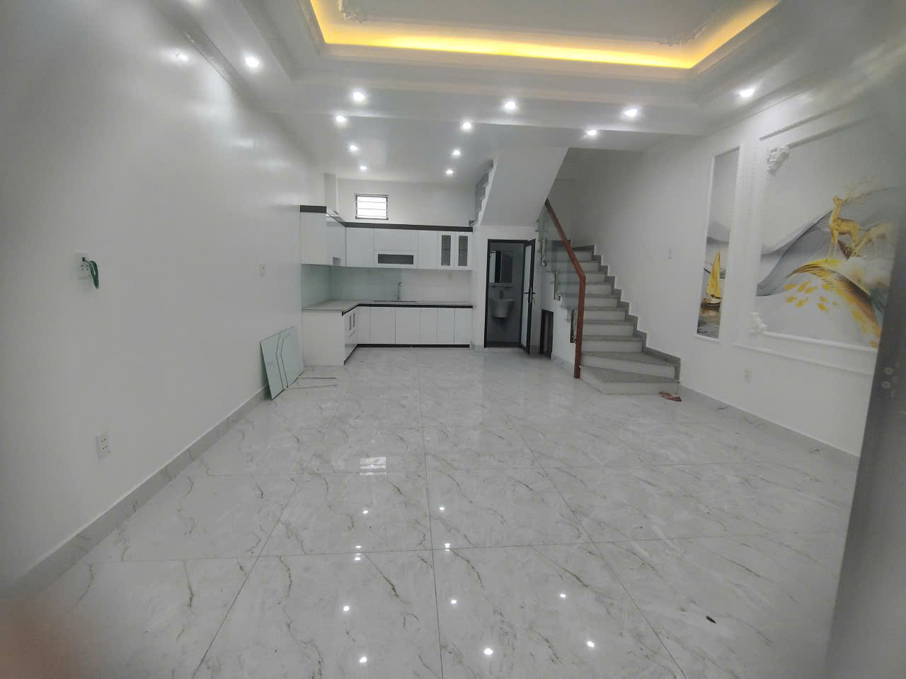  Bán nhà 4 tầng Cát Linh tràng cát Hải An,Hải phòng oto cách nhà 10m,cách mặt đường 30m 