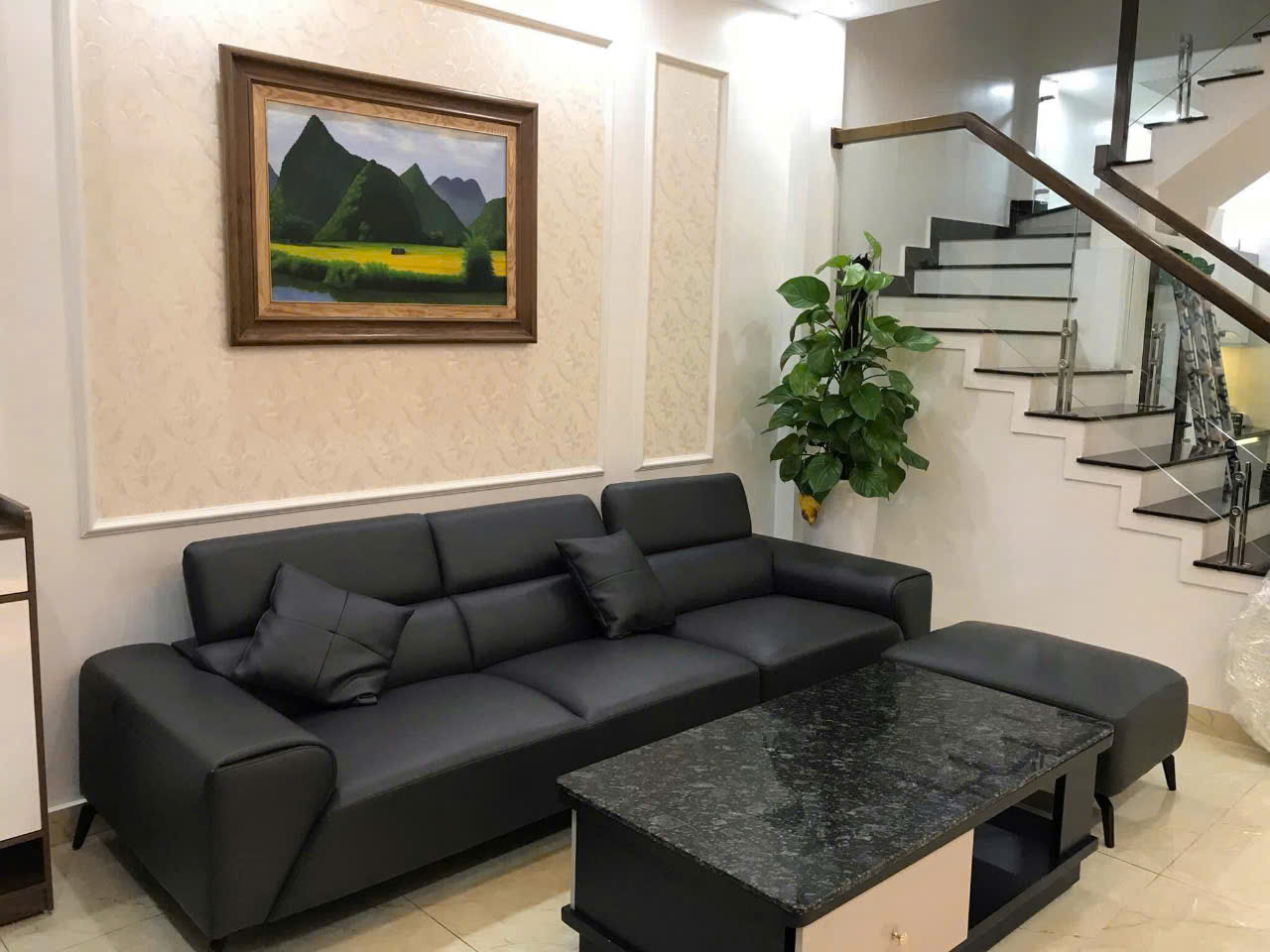  CẦN BÁN NHÀ 3 TẦNG TẠI NAM HẢI, HẢI AN, HẢI PHÒNG – VỊ TRÍ ĐẸP, GIÁ TỐT  Tặng Full nội thất 