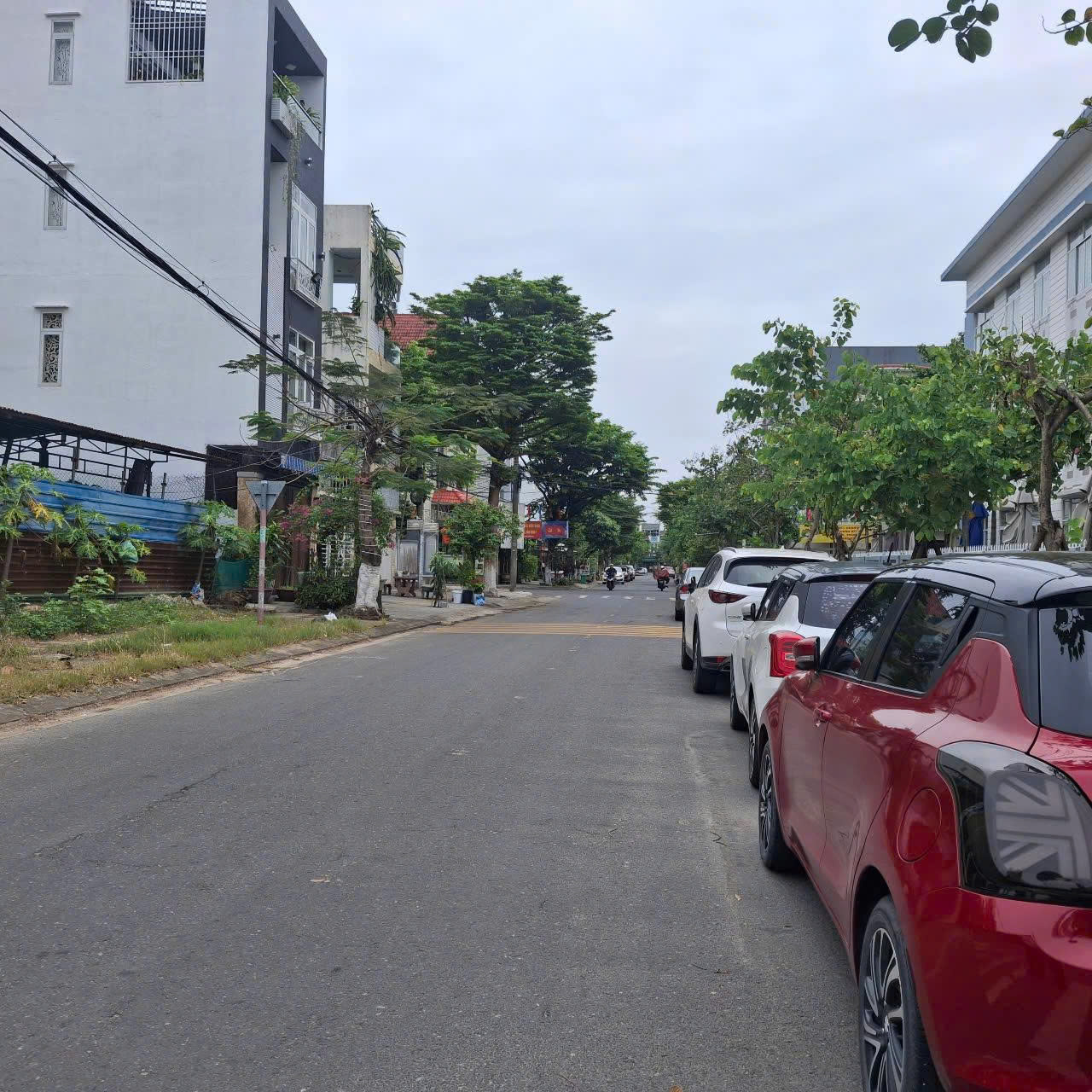  Bán nhà mặt tiền Lê Văn Hiến, Hoà Hải, Ngũ Hành  Sơn, 135m2, 2 tầng, giá 13.5 tỷ 