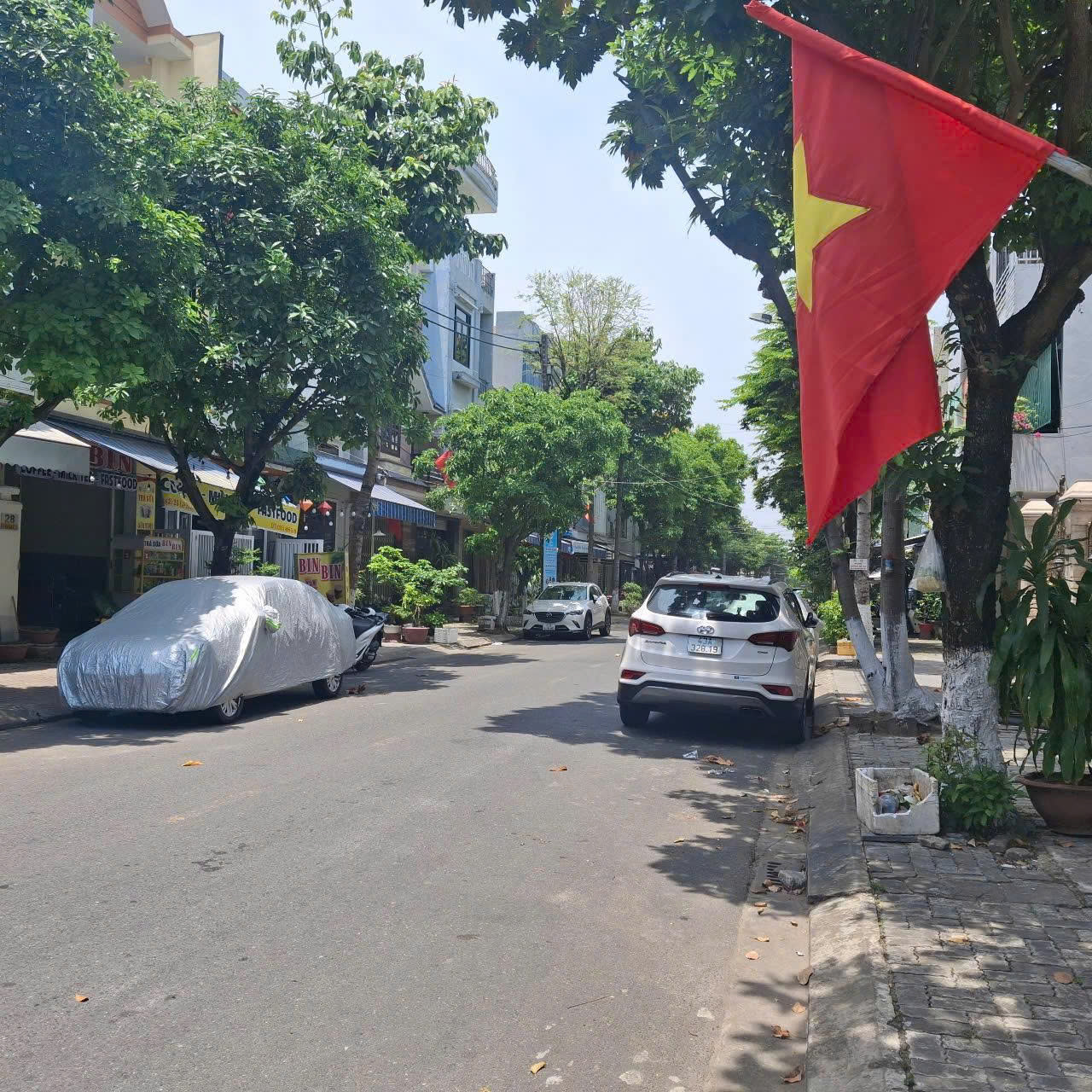  Nhà mặt tiền Hải Châu, đất 90m2, 2 tầng,3 phòng ngủ, giá nhỉnh 7 tỷ. 