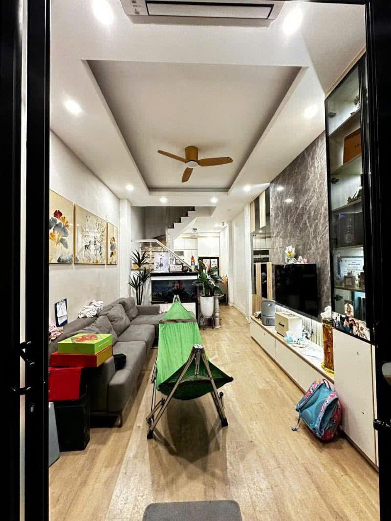  CƠ HỘI VÀNG - NHÀ PHỐ VÕNG THỊ, CHỈ VÀI BƯỚC RA HỒ TÂY - CÓ 1 KHÔNG 2! 