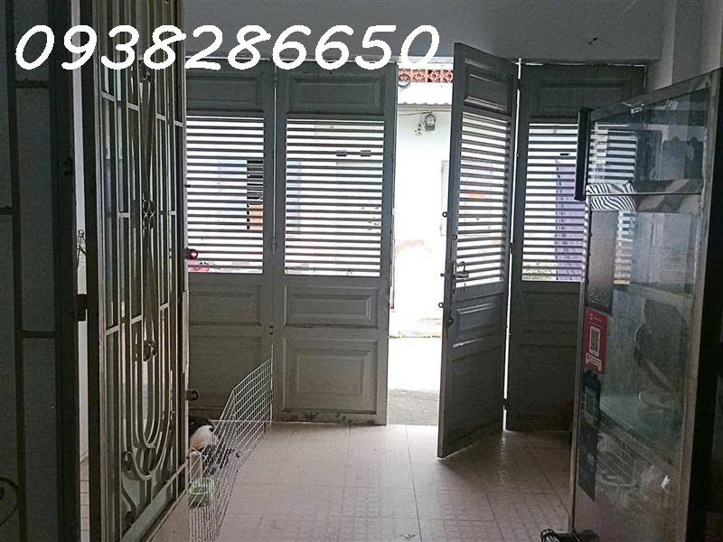  NGỘP BÁN GẤP Chỉ  5,140  Tỷ TL, 

DT ;80m2 Full thổ cư SHR ( 4m  x20m ), Nhà 2 Tầng đang cho thuê 8 triệu/ tháng 