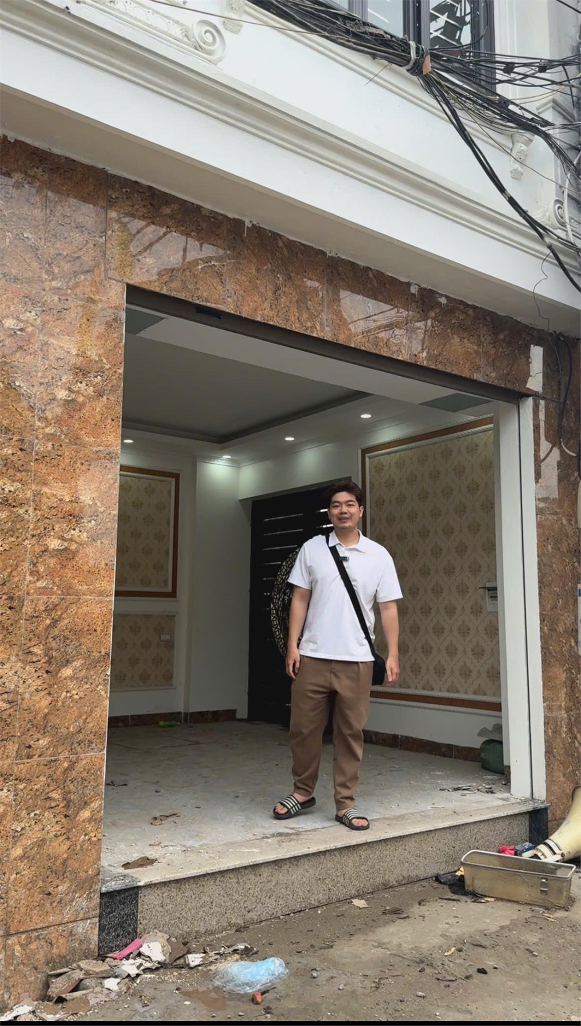  Bán nhà MP Tả Thanh Oai 40m², 6T thang máy, lô góc, ô tô vào nhà, KD đỉnh, 6,85 tỷ,0844444453 