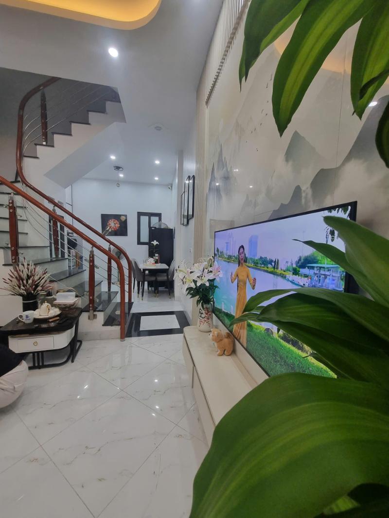  Bán nhà Kim Giang, ngõ 3m, gần ô tô, DT 32m2, 7.7 tỷ 