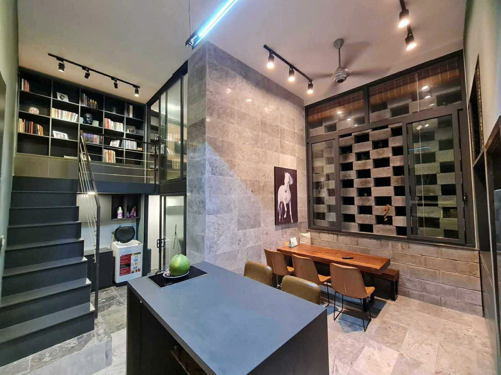  BÁN NHÀ 2 TẦNG KIỆT HẢI CHÂU GIÁ NHIỀU KHÁCH NHÀ MỚI 