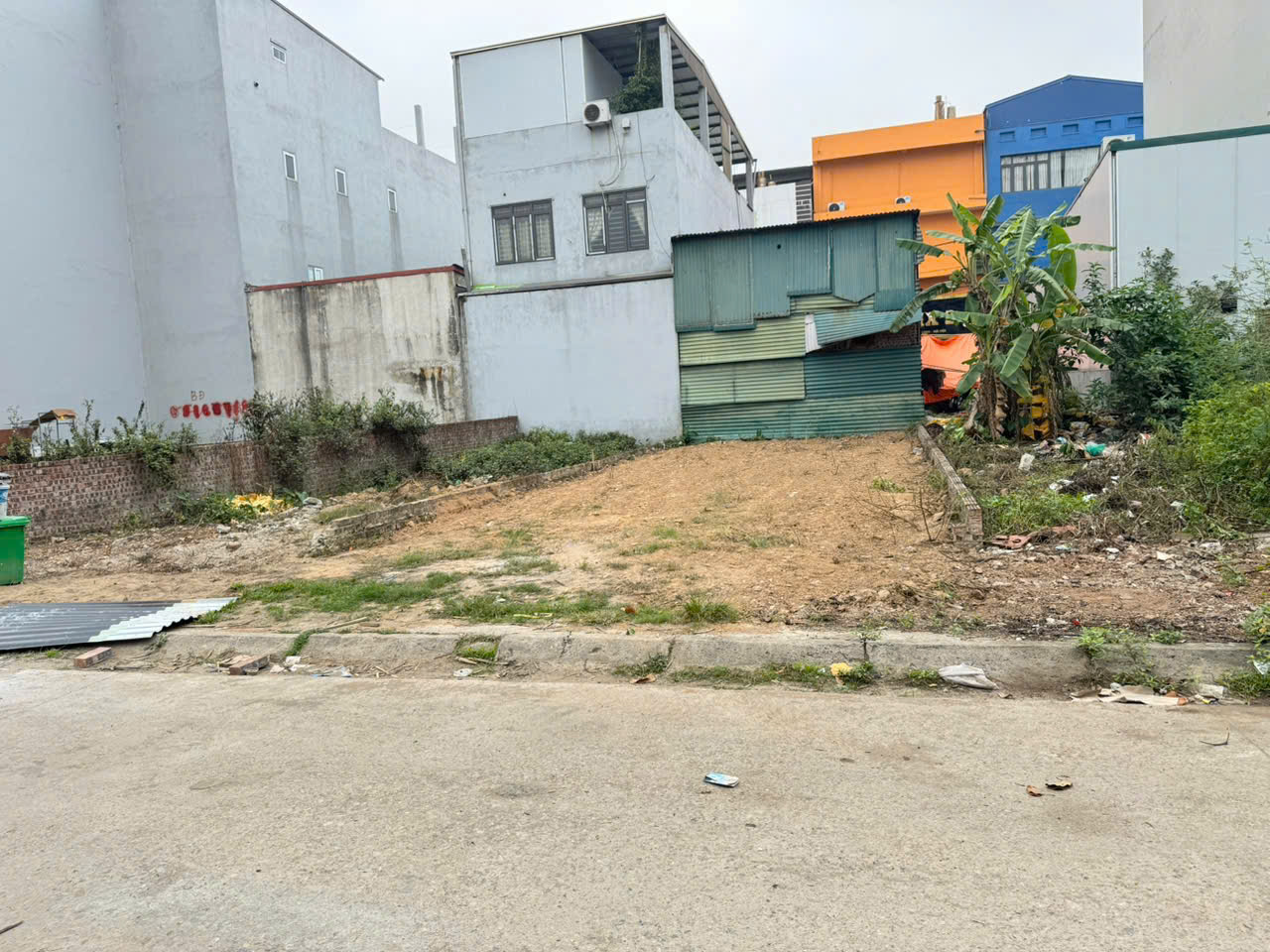  Bán 91m đất dịch vụ tổ 5, Quang Minh, Mê Linh. Giáp KCN, có vỉa hè, mặt tiền kinh doanh 