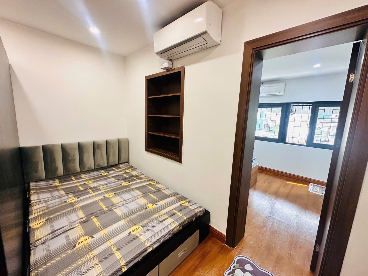  CHO THUÊ NHÀ TẬP THỂ TẦNG 3 TRẠI GĂNG, 8 TRIỆU Ở HỘ GIA ĐÌNH 50M2, 2PN 