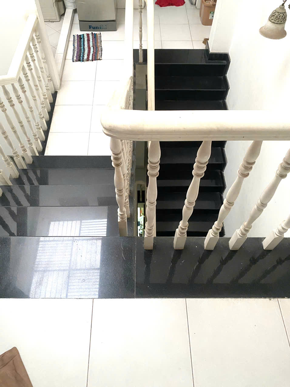  Cho Nữ thuê phòng trung tâm quận 3, Khu vực Trần Văn Đang - Hoàng Sa, Có giếng trời, nhà luôn mát mẻ. 
