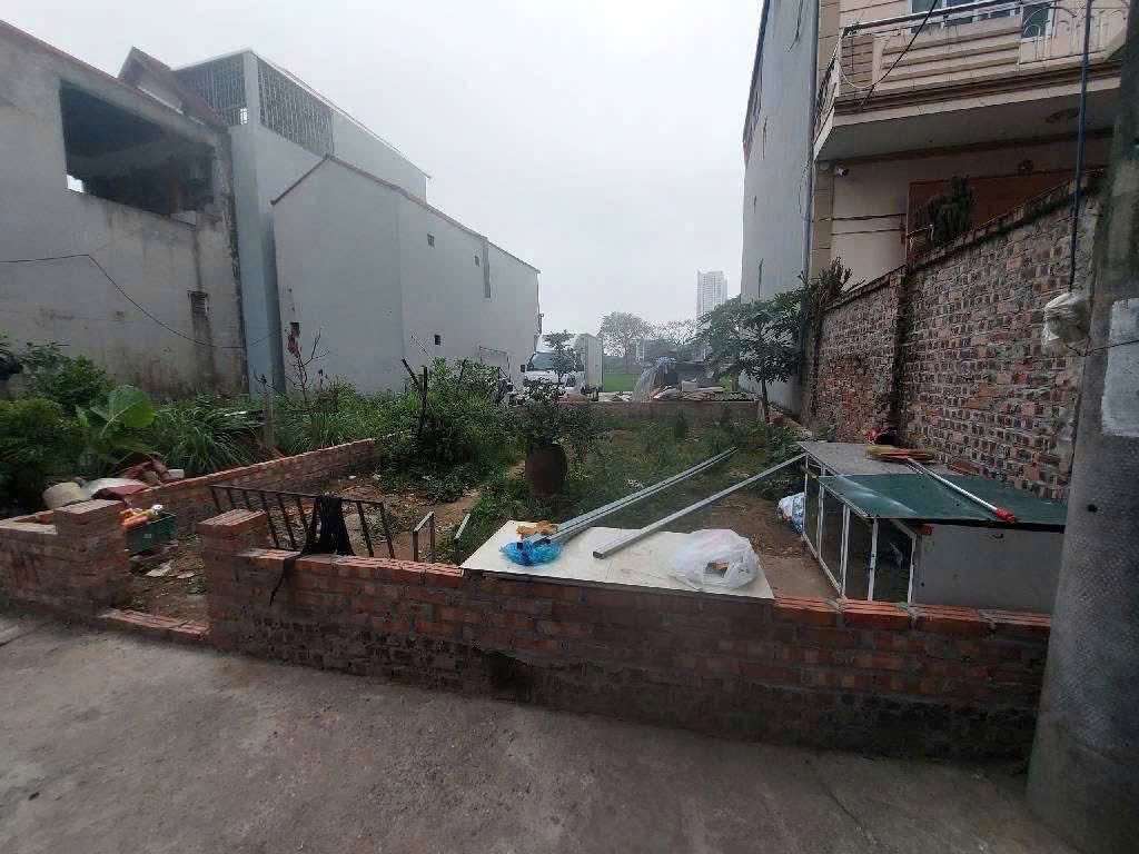  Bán đất Mai Lâm Đông Anh- Hàng xóm vin Cổ Loa- Oto - nhỉnh 5 tỷ (Thương lượng) 