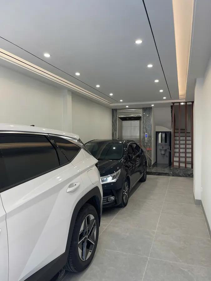  Bán Nhà Phố Bồ Đề 60m2 6T, Gara 2 Ô Tô. Full Nội Thất, Kinh Doanh, Dòng Tiền, 4PN, 1X Tỷ 
