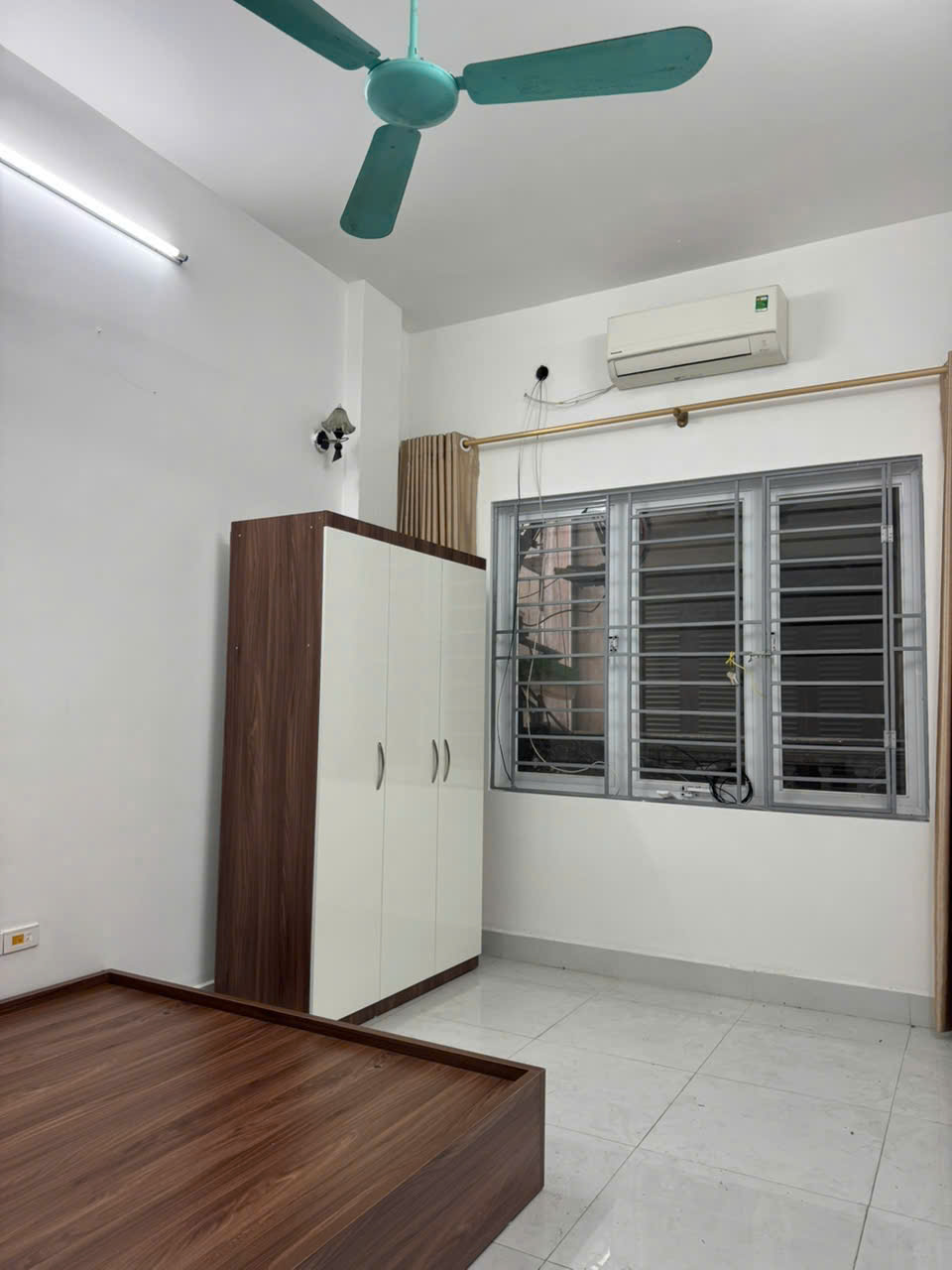  Cho thuê nhà nguyên căn Phố Vọng, 4 tầng x 30m2, 2 ngủ khép kín, 9 Triệu/th 