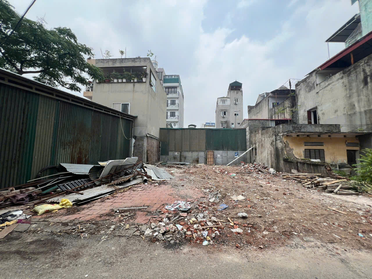  Bán đất Việt Hưng - Long Biên ngõ ô tô thông - chỉ 10.5 tỷ 