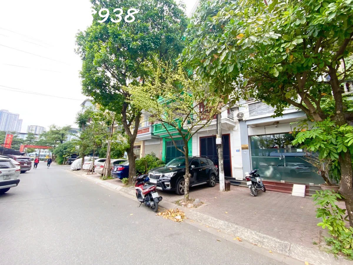  13.7 tỷ-phân lô – ô tô tránh-52m x 5T-ngõ thông-kinh doanh đỉnh-Xuân Thủy, Cầu Giấy-260tr/m2 