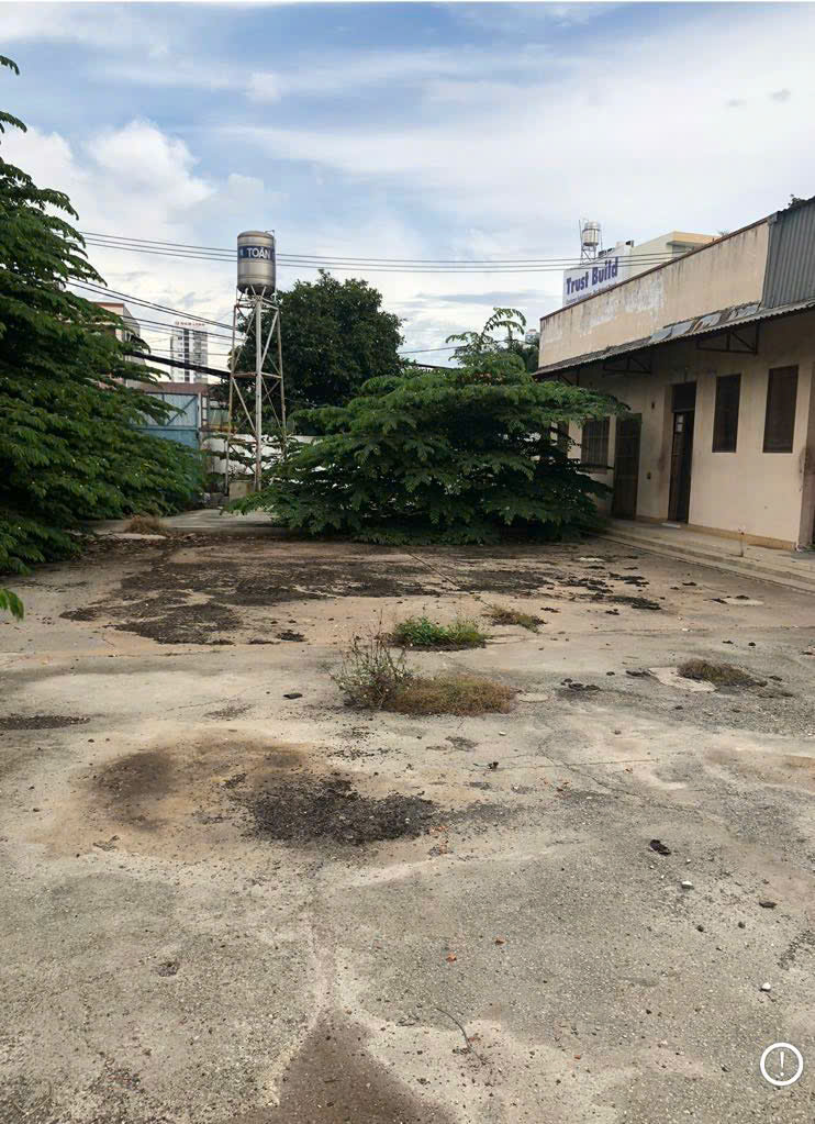  cho thuê mặt bằng 1000m2 gần Phạm Văn Đồng, P. Linh Tây, kinh doanh tốt 