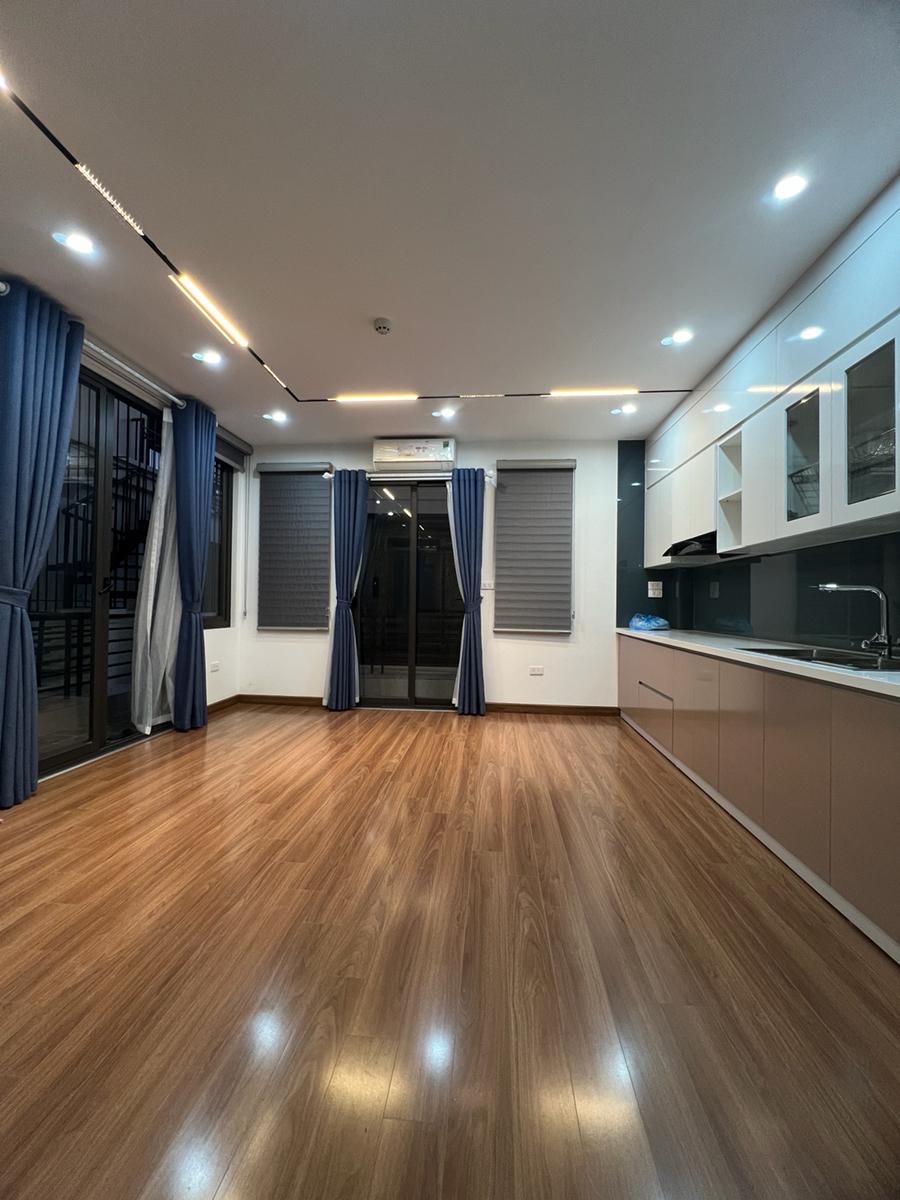  SIÊU PHẨM TUYỆT CHỦNG - 2 NHÀ RA PHỐ - VỊ TRÍ ĐẸP - VỪA Ở VỪA CHO THUÊ 40M2*5T 