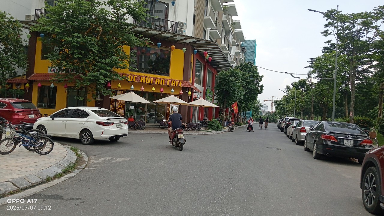  BÁN ĐẤT TÁI ĐỊNH CƯ NGỌC THỤY – LONG BIÊN ????
Đường nhựa 12m - Vỉa hè 2 bên, dt 90m, giá 23 tỷ 400 triệu 