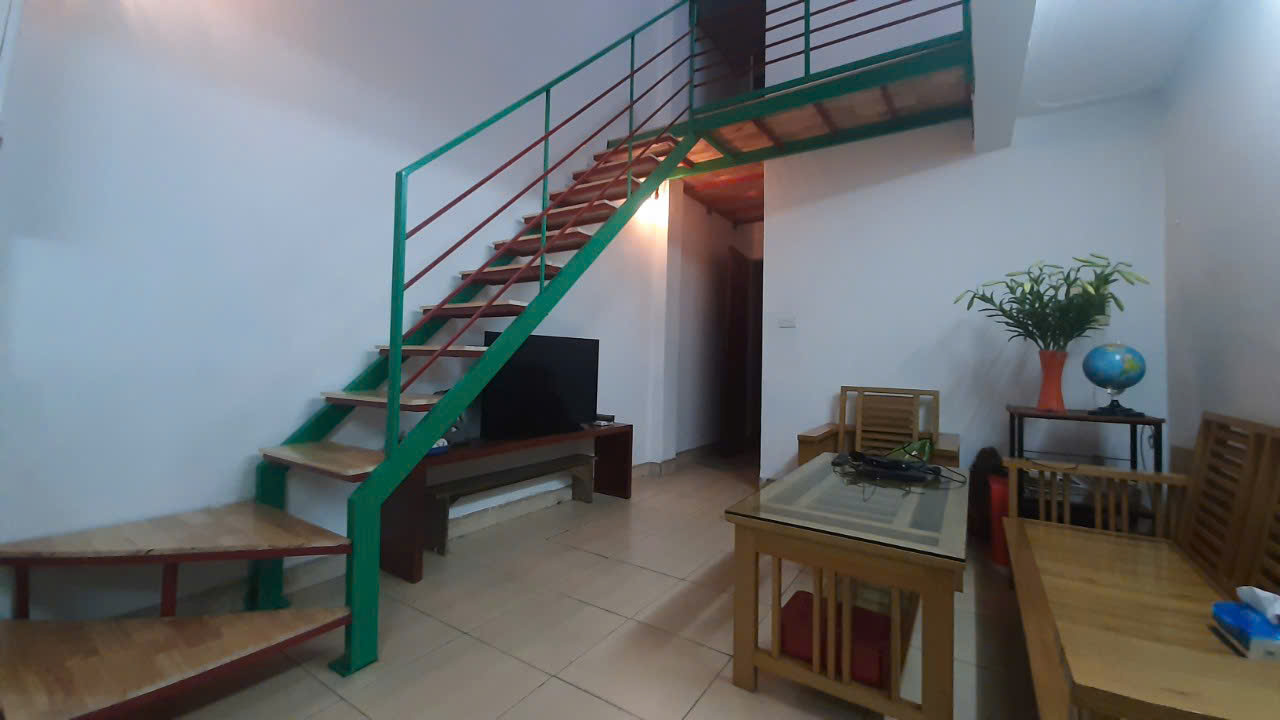 Cho thuê nhà Xuân Phương, Nam Từ Liêm 50m2 x 2 tầng, 2 ngủ, 7 Triệu ở hộ gia đình 