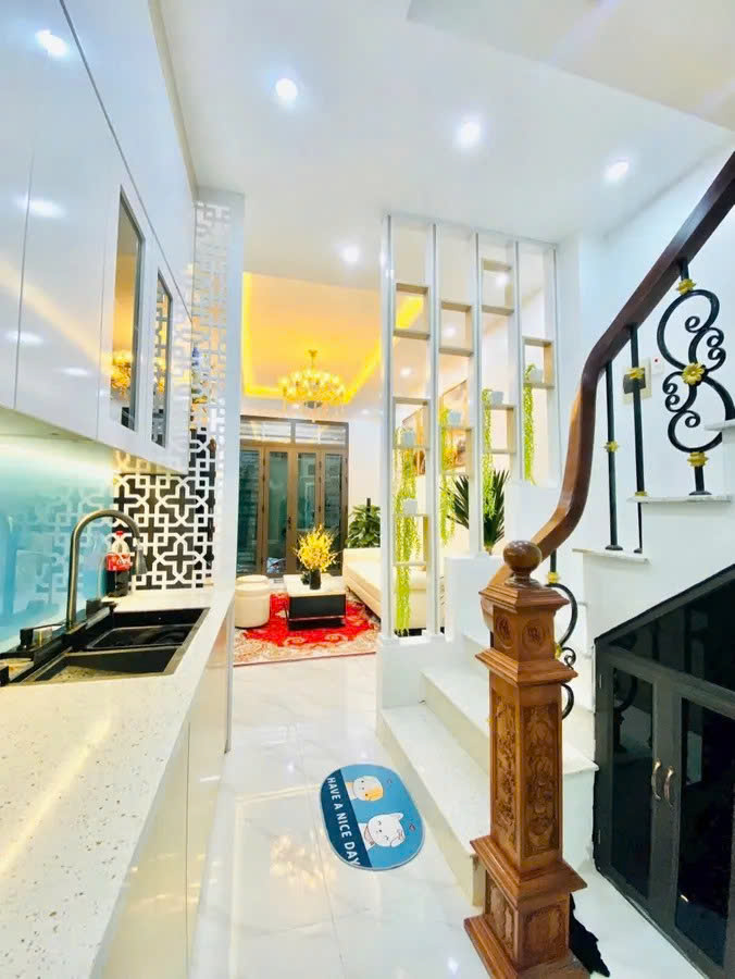 Bán Nhà Quan Thổ 1.  29/31m2. 4 tầng. mặt tiền 3.5m. giá 7.2 tỷ Đống Đa Hà Nội 