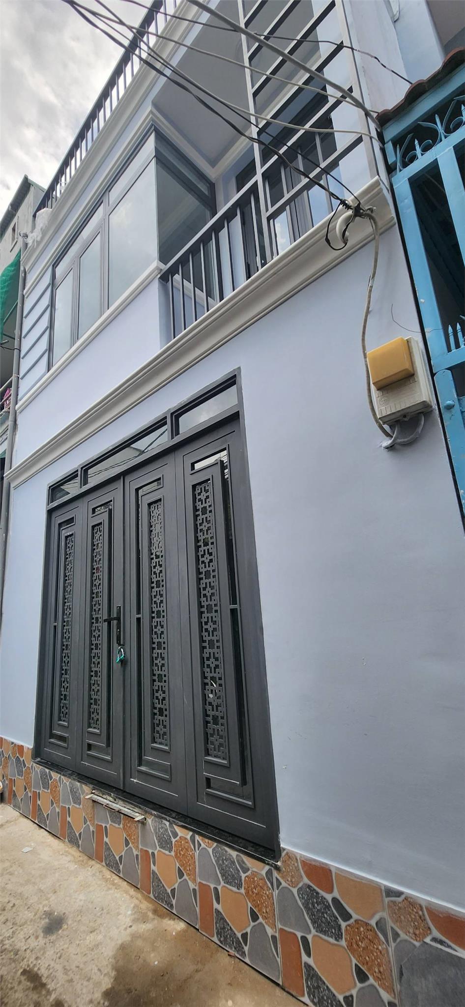  VIP QUẬN 7 - NHÀ 2 TẦNG, 2PN,2WC,NHỈNH 3 TỶ - SỔ HỒNG RIÊNG - NGAY TRUNG TÂM QUẬN 7 - CÁCH QUẬN 1 CHỈ 10 PHÚT 