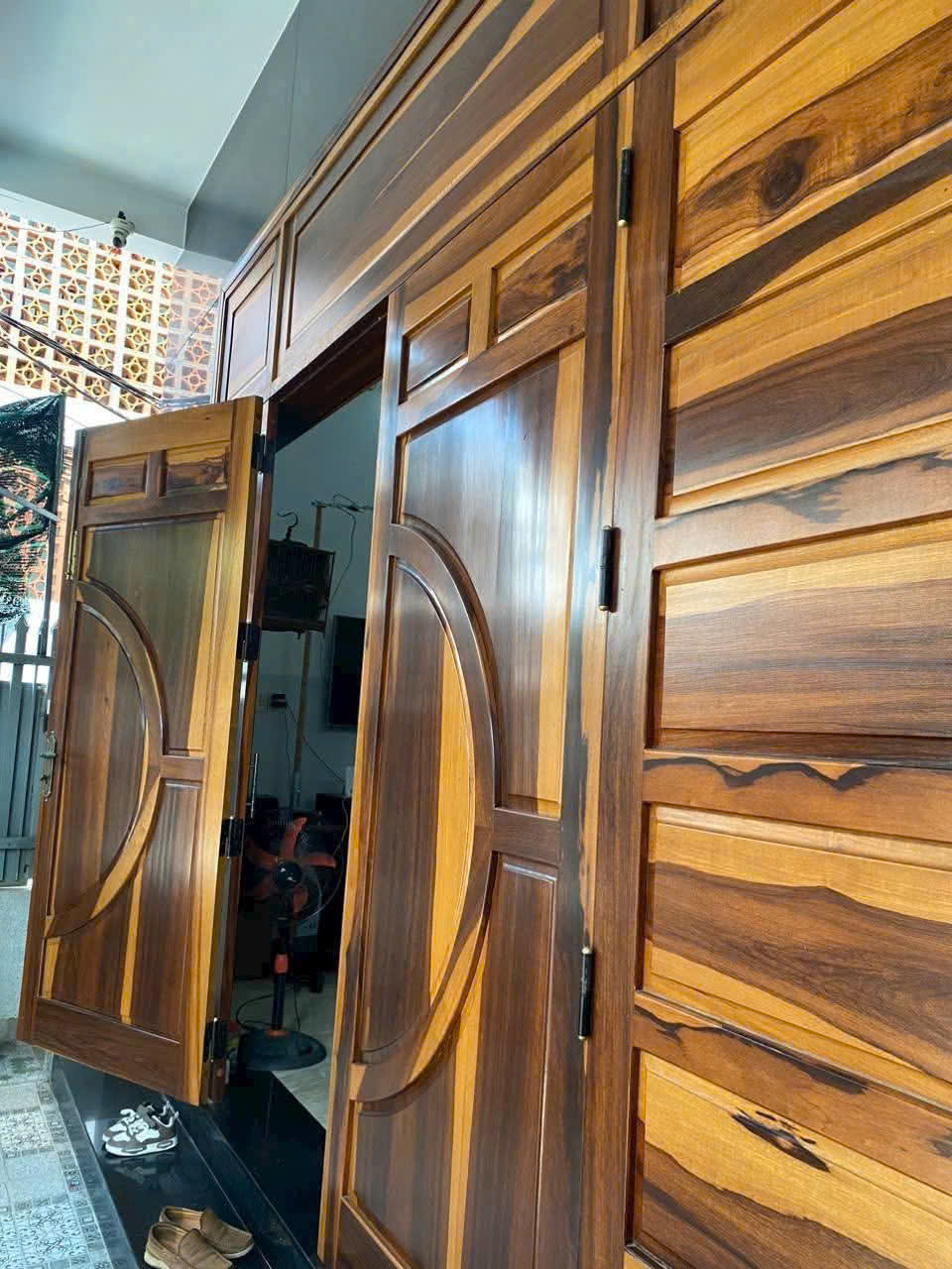  KO CÓ SẢN PHẨM THỨ 2 Ở KHU VỰC NÀY
Bán nhà căn góc giáp Tái Định Cư Ngọc Hiệp, phường Tây Nha Trang. 
