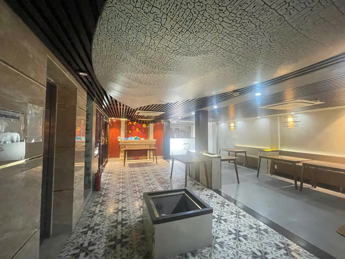 Gảm Sâu 3 tỷ, có Thang Máy, 8 Tầng, Dt 1177 M2,  lk HXT Ba Tháng Hai 