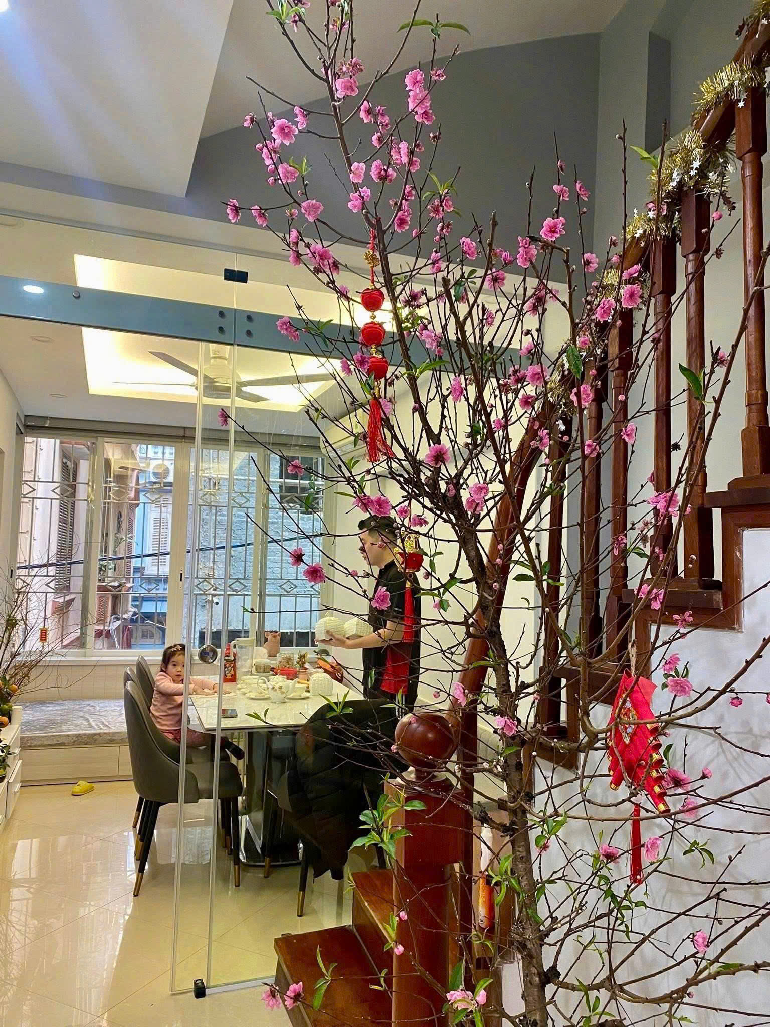  GIÁ TỐT - BÁN NHÀ 5 TẦNG LÔ GÓC TẠI HOÀNG HOA THÁM, BA ĐÌNH, HÀ NỘI 