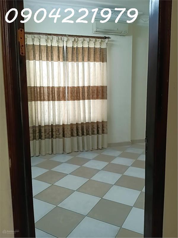  CC cho thuê tầng 4 nhà riêng 5 tầng tại Cầu Đất - Hoàn Kiếm - 40m2 - có điều hòa, WC riêng 