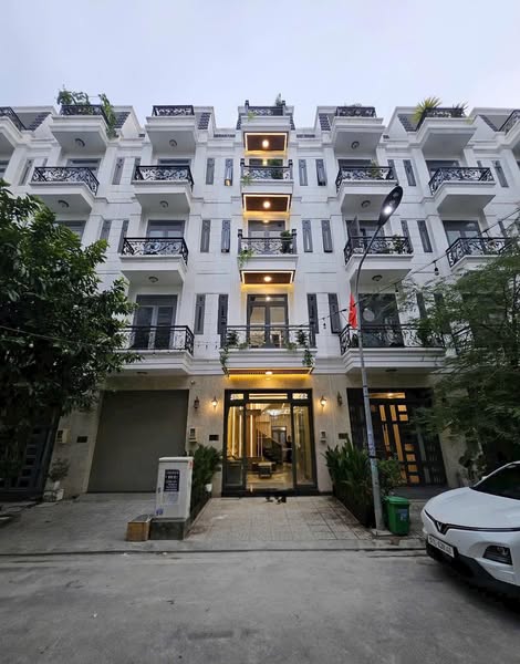  Hot! Trợ giá siêu phẩm KDC Bảo Ngọc TL44 6pn7wc, ô tô quay đầu; giá 6,25tỷ 