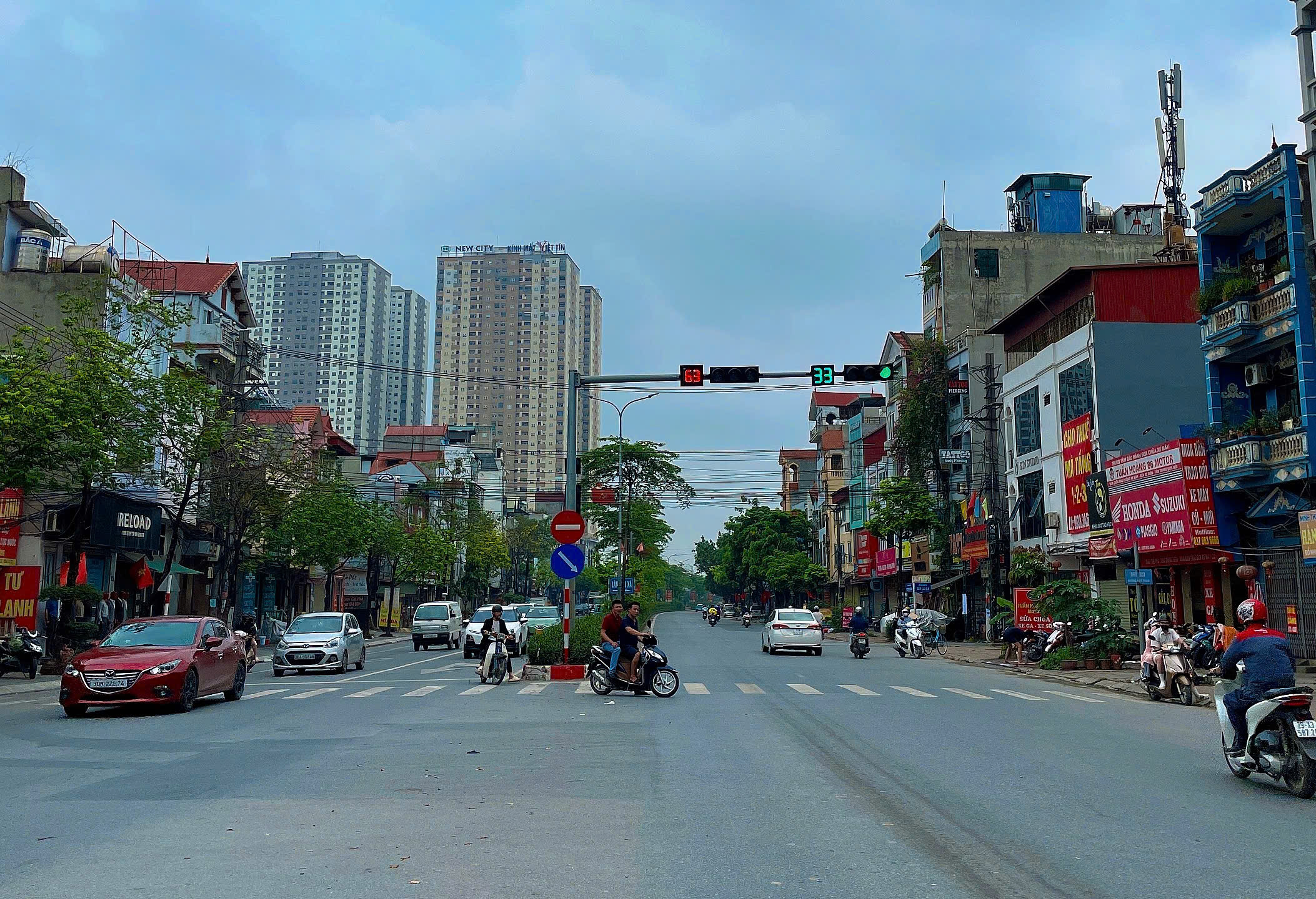  Bán 68m2 đất Lai Xá Hoài Đức,phân lô ô tô,vỉa hè, kinh doanh 