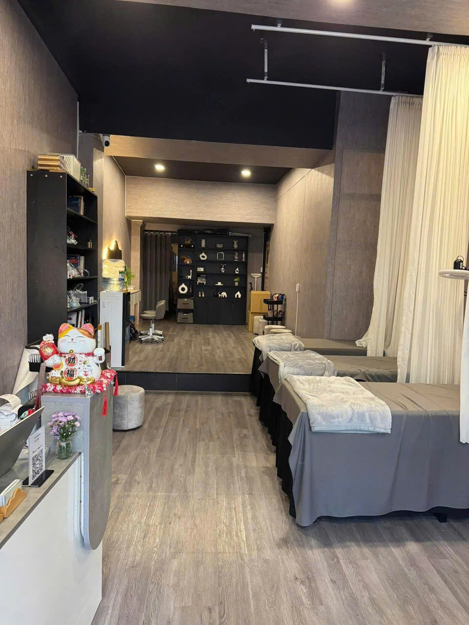  GIÁ TỐT - SANG NHƯỢNG MẶT BẰNG - TRUNG TÂM QUẬN 1 - NGUYỄN CƯ TRINH 