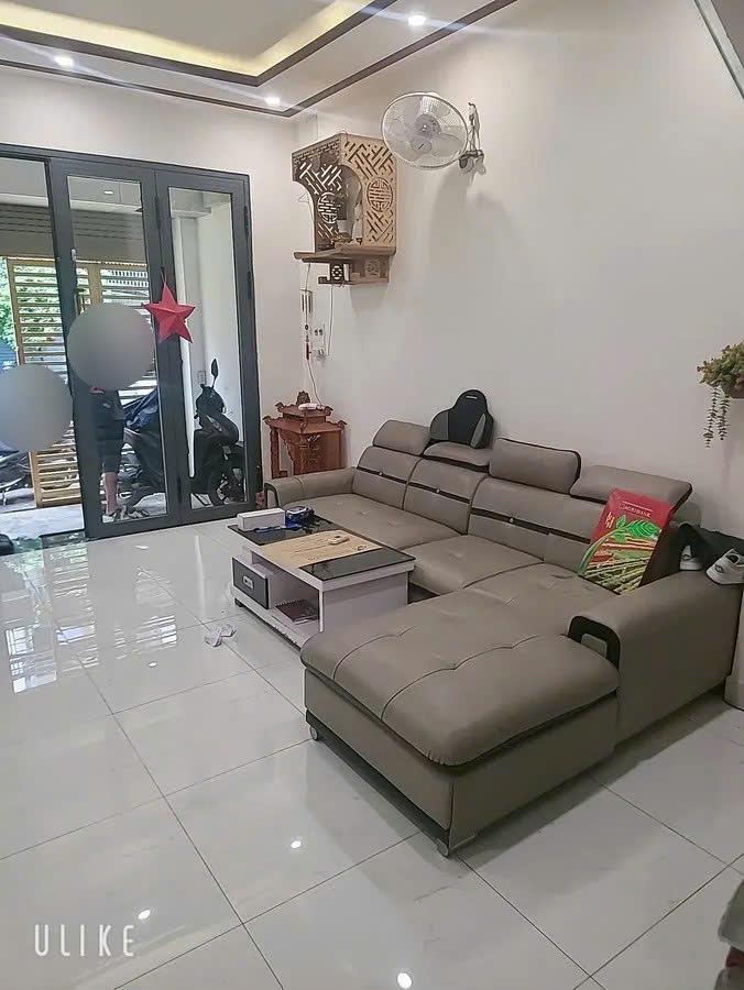  HXT, 3 tầng mới hiện đại, ở ngay, vài bước mặt tiền, chỉ nhỉnh 12 tỷ 