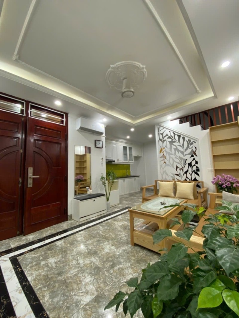  NHÀ ĐẸP NGỌC THỤY – FULL NỘI THẤT – Ô TÔ QUA – TRUNG TÂM TIỆN ÍCH - GIÁ BẤT NGỜ 