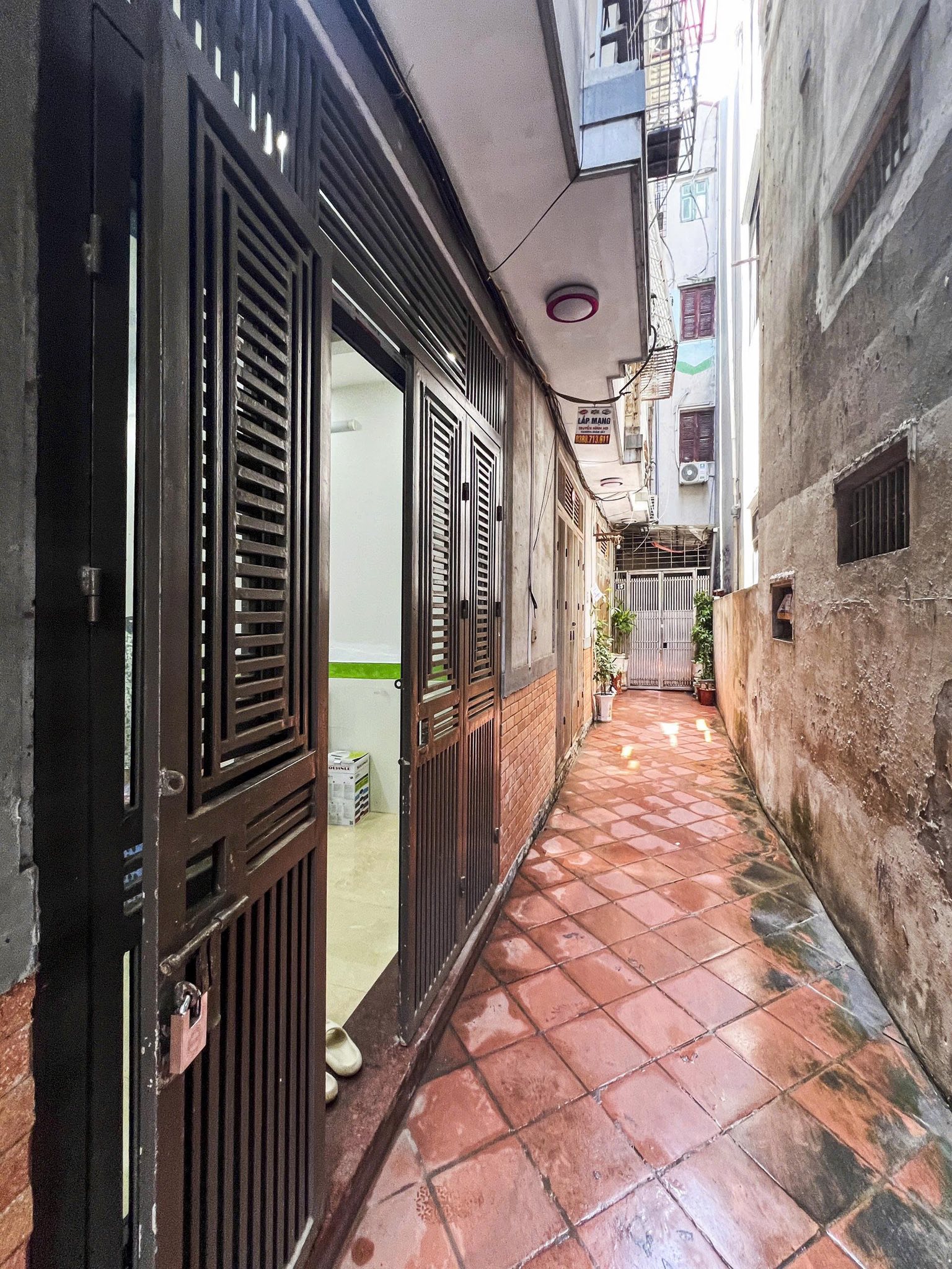  Cho thuê nhà ngõ Giáp Nhị - Hoàng Mai, 30 m2* 4 tầng, 3 ngủ, 2 vệ sinh, 11 Triệu ở 6 người 