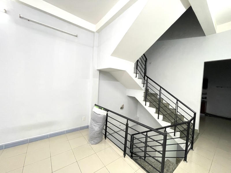 Bán nhà Hẻm xe hơi Dương Bá Trạc, 75m2 (4x19) 3 tầng, dòng tiền 20tr/tháng, 11.8 tỷ TL 