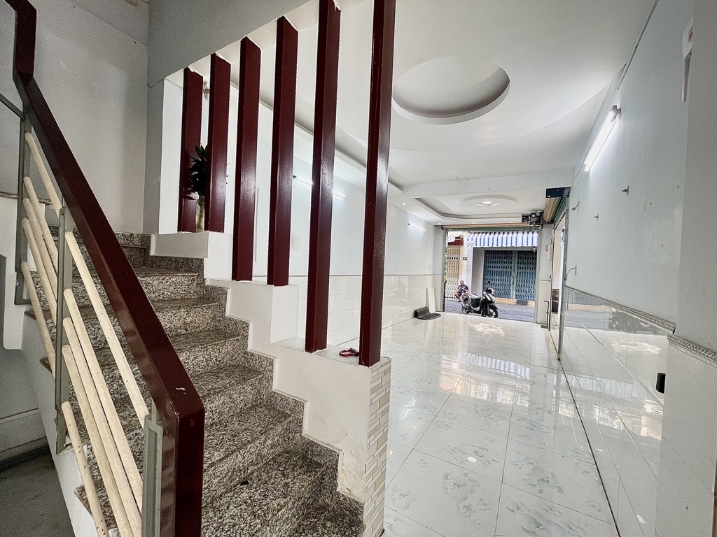  Bán nhà riêng 4PN, 3WC tại Dạ Nam, p3, Q8, HCM giá ưu đãi 7,8 tỷ, 50m2, đường xe hơi 