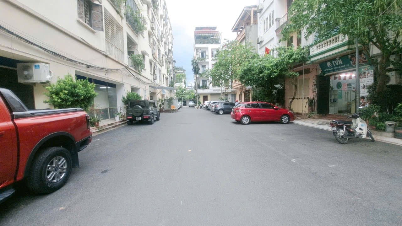  SIÊU VIP-Nhà Phân Lô Ô tô tránh-Hoàng Quốc Việt (Nghĩa Đô) 97m/MT 8.5m 36.8 Tỷ (TL) 