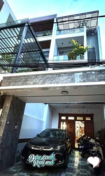  Bán nhà 1 trệt 2 lầu hẻm ô tô đường Phạm Hồng Thái, P7, Vũng Tàu. 