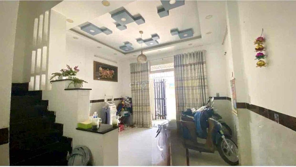 Cho thuê nhà nguyên căn hẻm xe hơi, đường số 16, phường Bình Hưng Hoà, Quận Bình Tân 