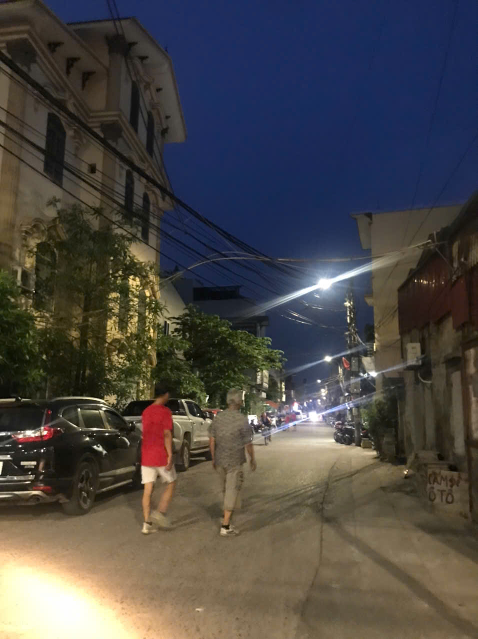  ĐỐI DIỆN BẾN XE NƯỚC NGẦM, LÁNG GIỀNG VIỆT BA, LINH ĐẦM 
Ô TÔ TRÁNH CHỈ 4 TỶ 
