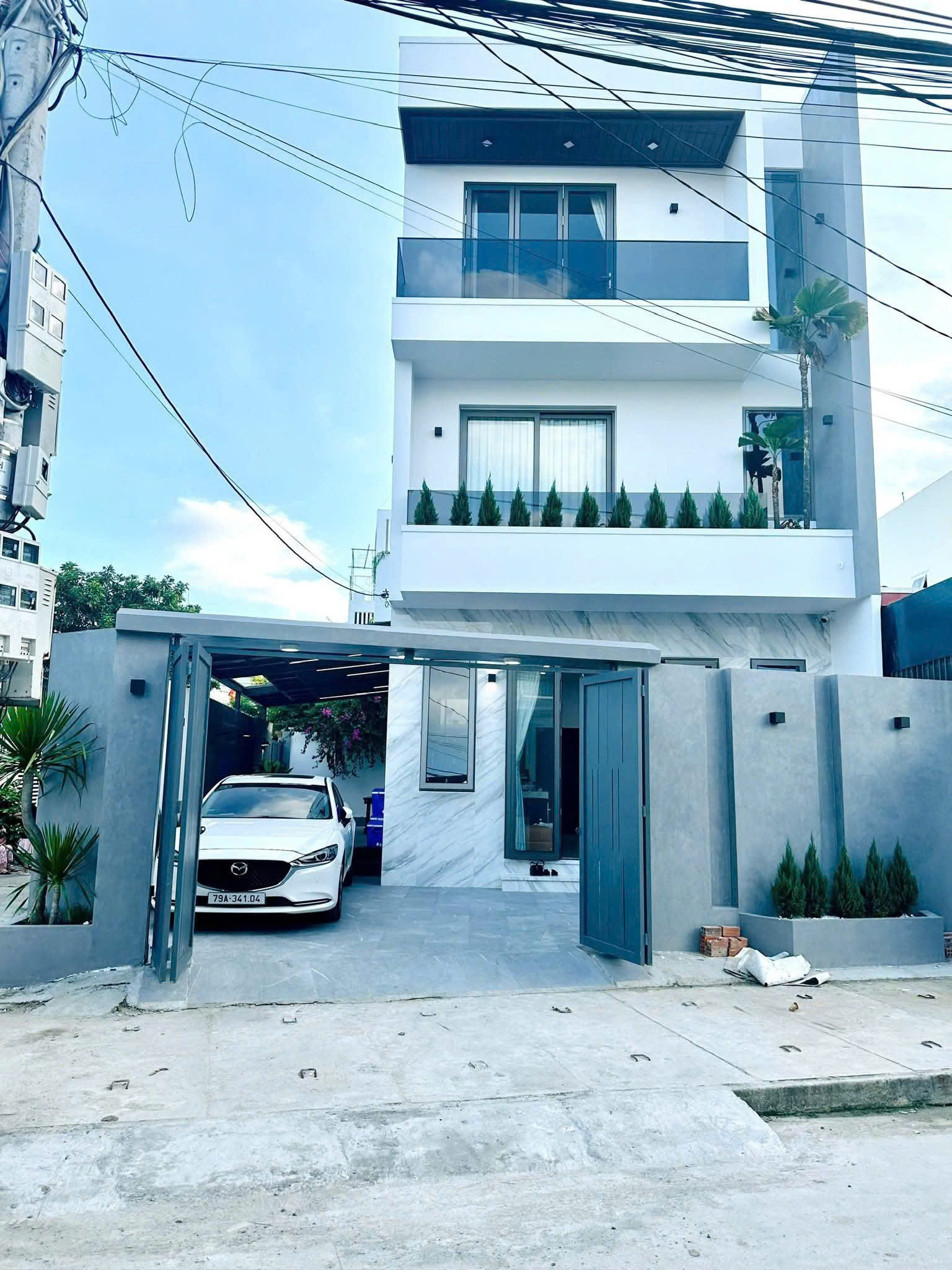  CĂN NHÀ SIÊU ĐẸP VỚI KHÔNG GIAN SỐNG ĐẲNG CẤP CẠNH KHU ĐÔ THỊ VĨNH ĐIỀM TRUNG - PHƯỜNG TÂY NHA TRANG 