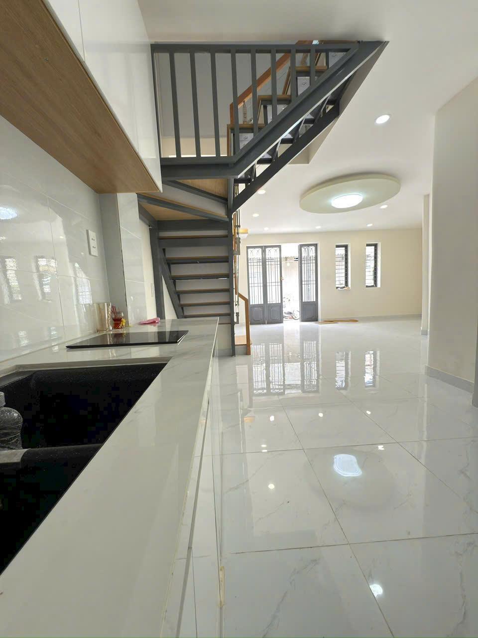  BÁN NHÀ HẺM XE HƠI – NI SƯ HUỲNH LIÊN, TÂN BÌNH – 1 TRỆT 2 LẦU – GIÁ CHỈ 6,2 TỶ (TL) 