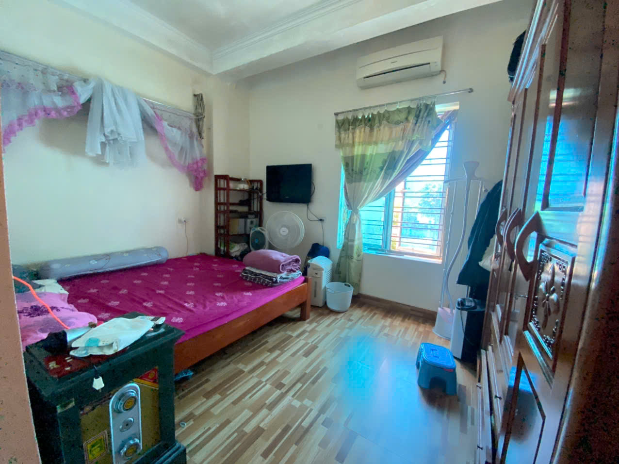  CC chuyển công tác bán nhanh nhà 2 tầng tdc Hoàng Diệu gần 70m2 