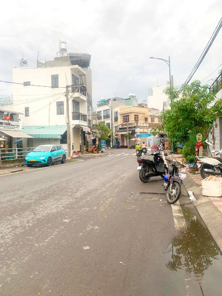  HOT, HÀNG HIẾM, BÁN GẤP NHÀ CÒN MỚI HƯNG PHÚ [P9, Q8] DT:40M2(3.1X13M) 2T, 2PN, 2WC CHỈ 4.7 TỶ 